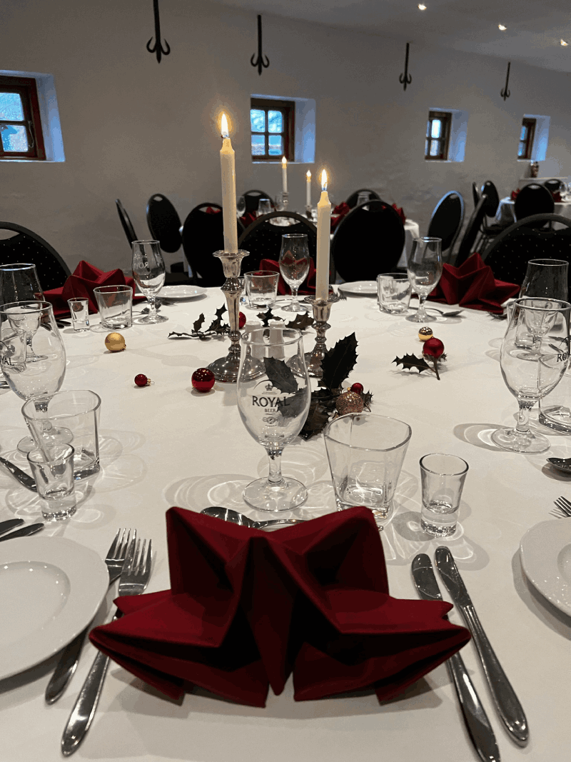 Firma-julefrokost på Gammelrøj Herregård